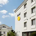 Hotel At The Park