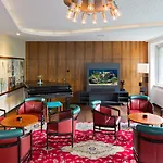 Hotel At The Park