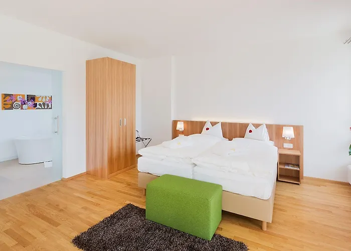 Otel At The Park Baden