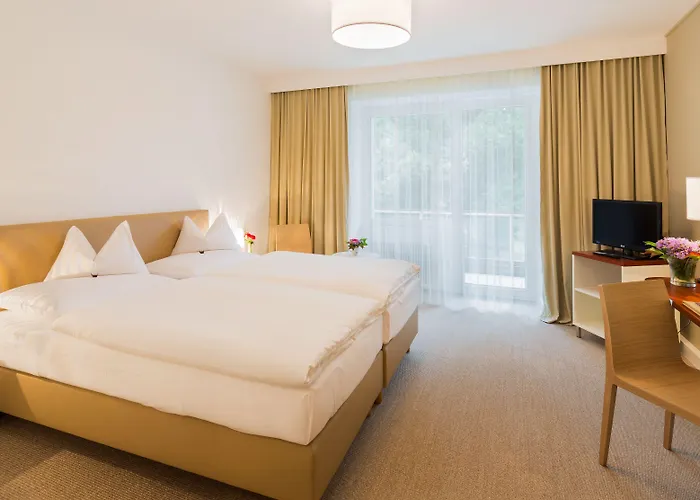 Hotel At The Park Baden bei Wien