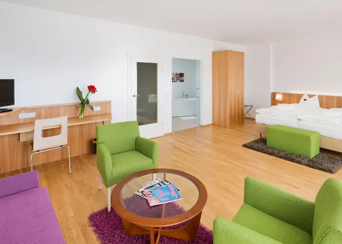 Szálloda At The Park Baden