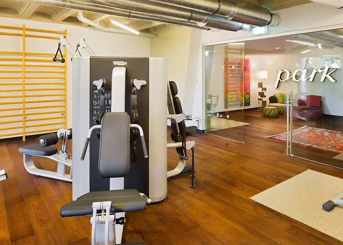 At The Park Szálloda 4*